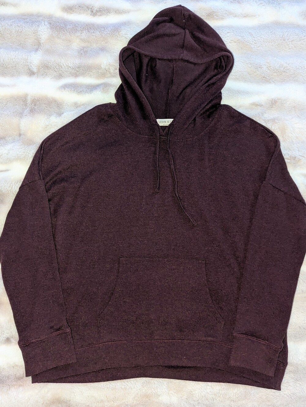 Urban Heritage | Women's L | Burgundy Hooded Sweater | Front Pocket